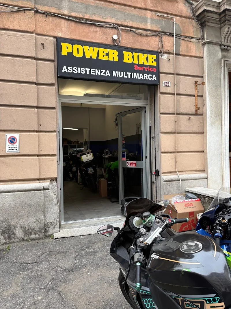 Power bike - Officina meccanica moto e scooter - Riparazione moto e scooter - Cambio pneumatici moto e scooter - Genova