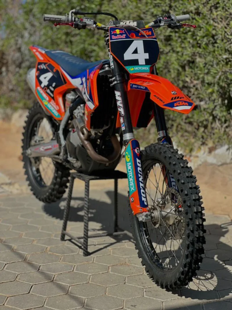 Moto Solutions
