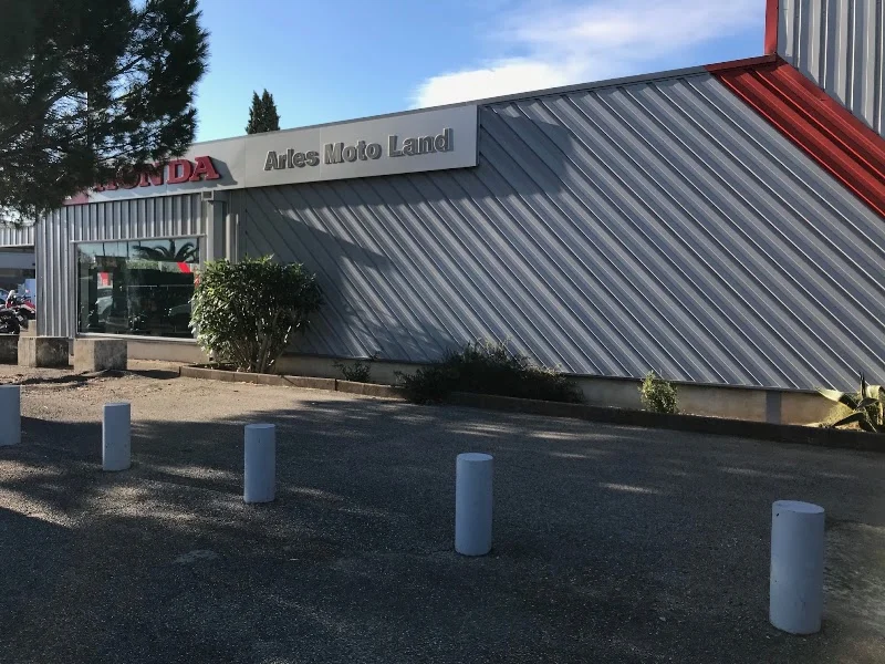 Arles Moto Land